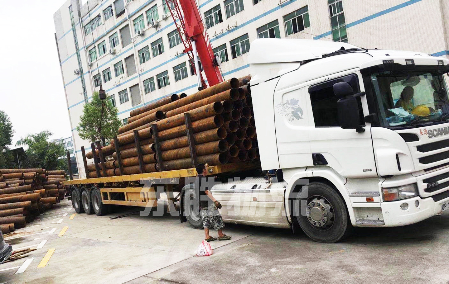 鋼結構/建筑建材貨運香港注意事項；國內鋼結構/建筑建材陸運到香港案例圖
